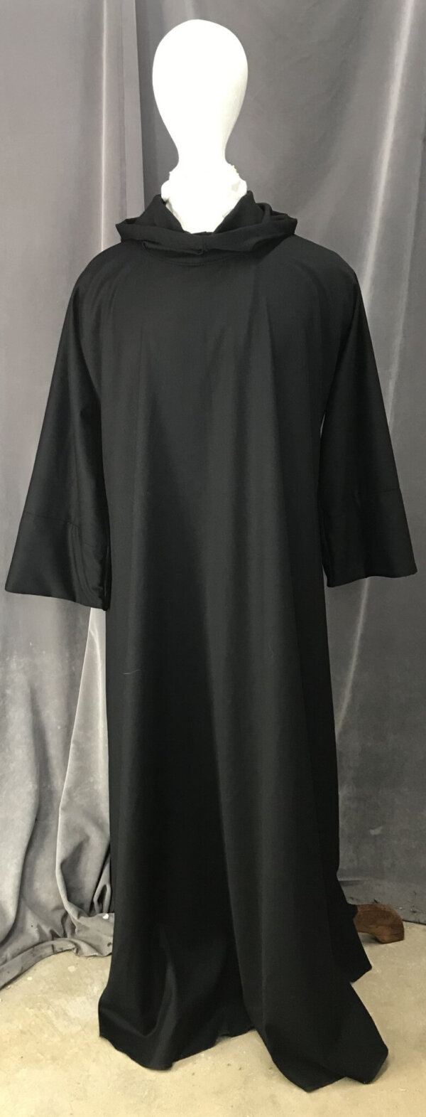 R467 - Black Wool Monk's Robe